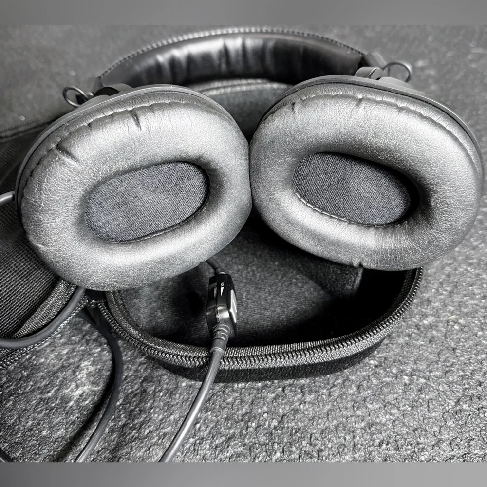 Google employee-issued wired headphones; great shape, in-line volume, no mic
